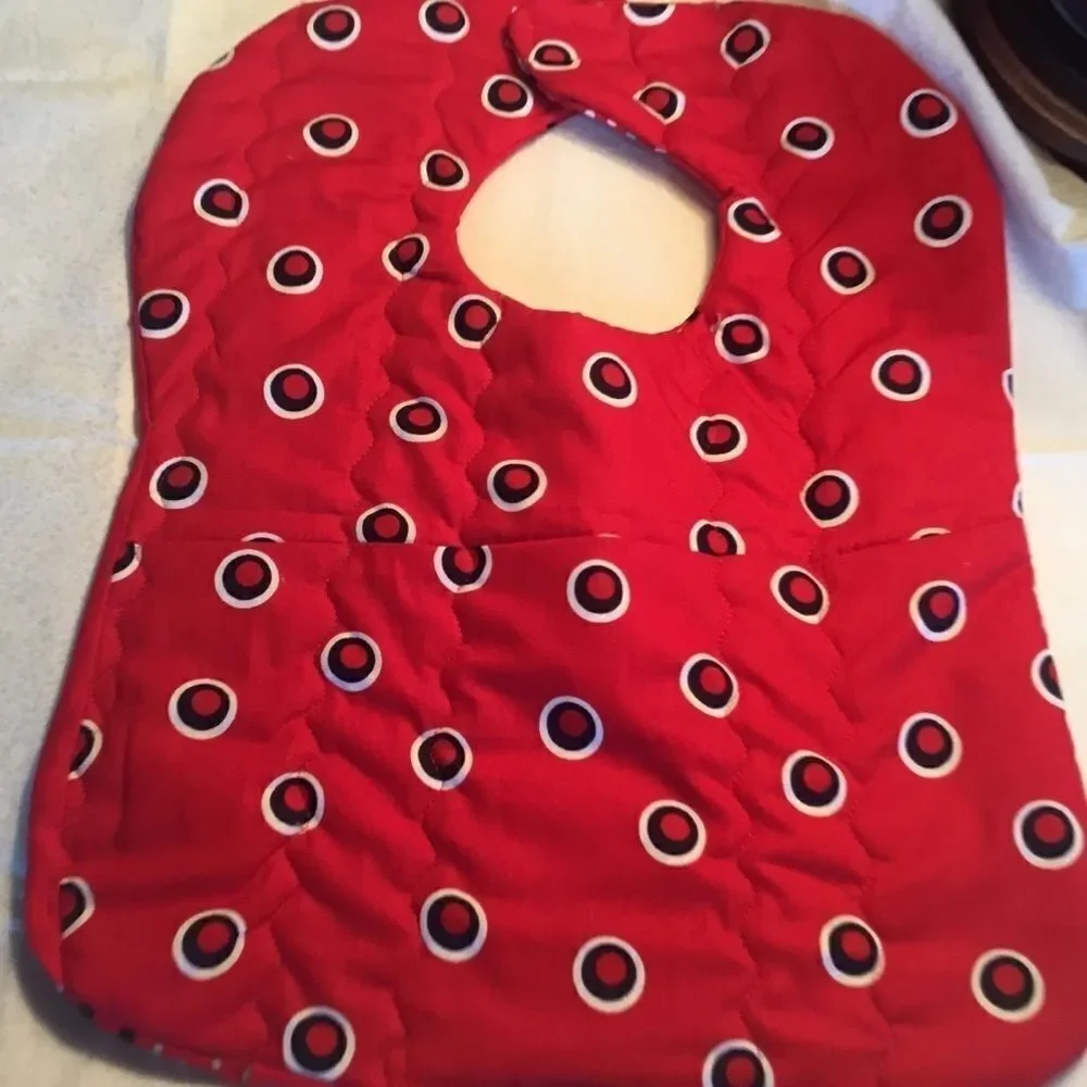 3/$25 or $12 ea.  NWT Handmade Quilted Reversible Baby Bib.